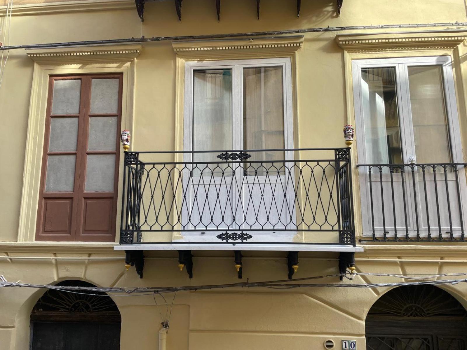 Casa Vacanze Donna Mariacarme' Palermo Kültér fotó